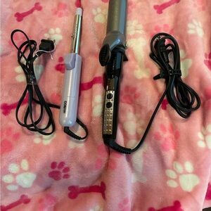 Silver and Black Curling Iron Set